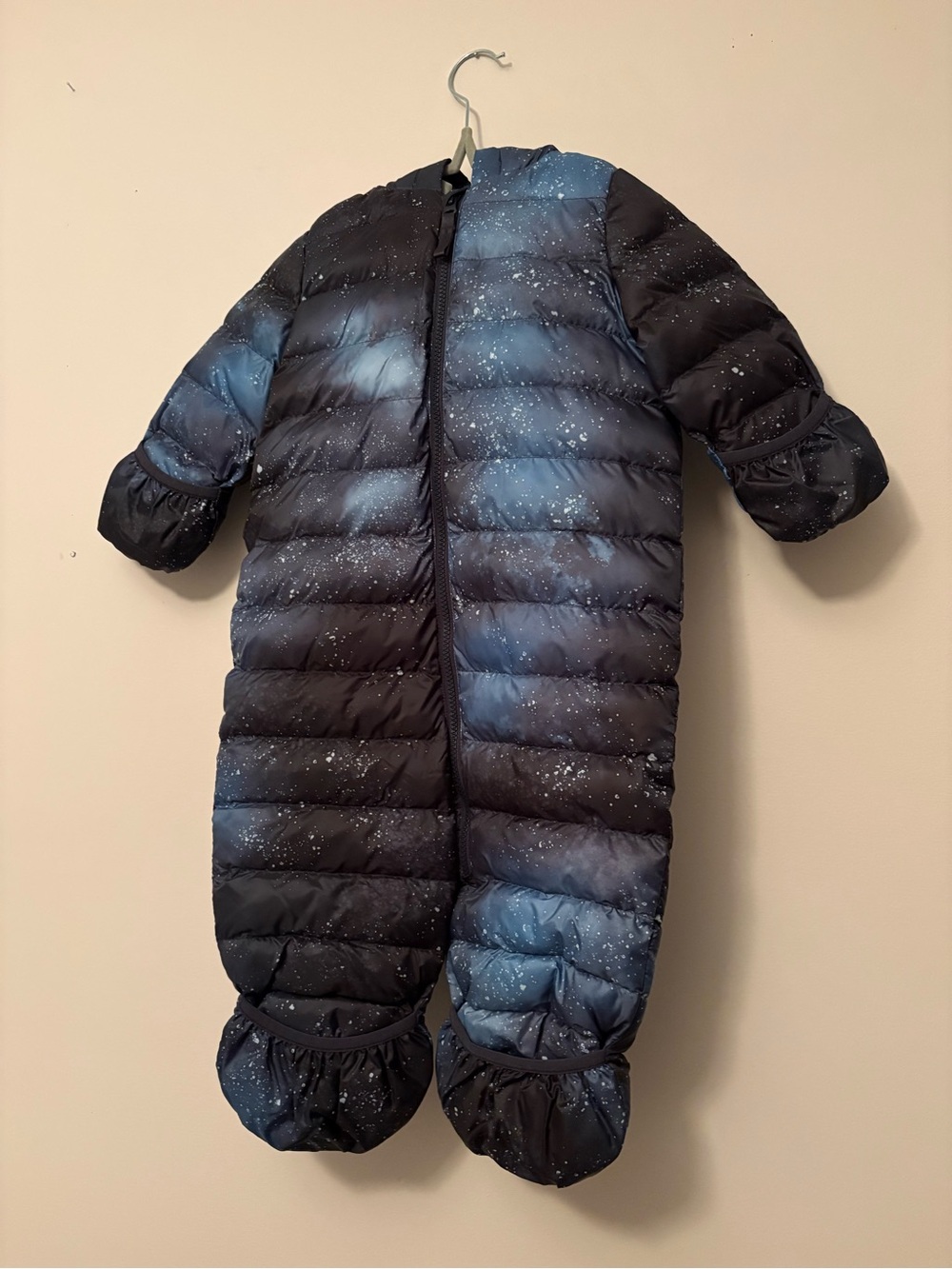 Joe Fresh Baby Boy Navy & Blue Galaxy Puffer One-Piece Snowsuit 18-24 months